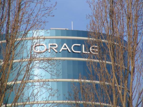 Oracle Accused of Withholding $400M in Wages From Minority Employees Oracle Accused of Withholding $400M in Wages From Minority Employees