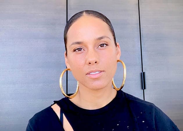 Alicia Keys to Launch Lifestyle Beauty Brand Under the e.l.f. Beauty Portfolio Alicia Keys to Launch Lifestyle Beauty Brand Under the e.l.f. Beauty Portfolio