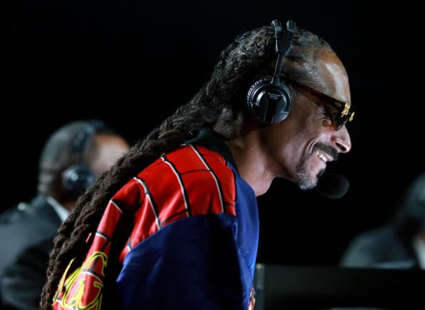 Snoop Dogg Partners With Social Video Platform Triller to Launch New Boxing League Snoop Dogg Partners With Social Video Platform Triller to Launch New Boxing League