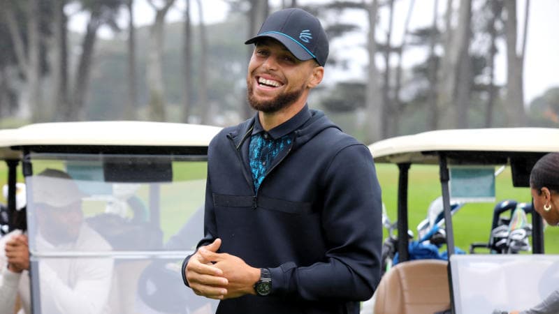 Stephen Curry's 2974 NFT Drop Raises $2.1M Within Its First Hour, Profits Set To Go To Charity Stephen Curry's 2974 NFT Drop Raises $2.1M Within Its First Hour, Profits Set To Go To Charity