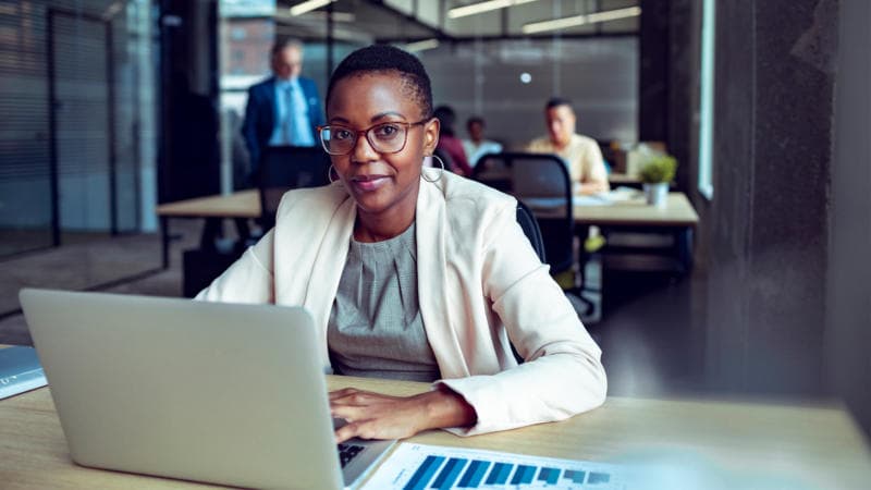 Dega Nalayeh Migrated To Canada At Age 11 — Now, At Age 49, She's Amassed A $6.4B Book Of High-Profile Banking Clients Dega Nalayeh Migrated To Canada At Age 11 — Now, At Age 49, She's Amassed A $6.4B Book Of High-Profile Banking Clients