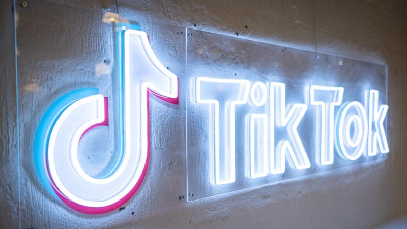 Watch Out, Google — Others Might Be Coming For Your Spot As 40 Percent Of Gen Z Prefer Using TikTok And Instagram For Search Watch Out, Google — Others Might Be Coming For Your Spot As 40 Percent Of Gen Z Prefer Using TikTok And Instagram For Search