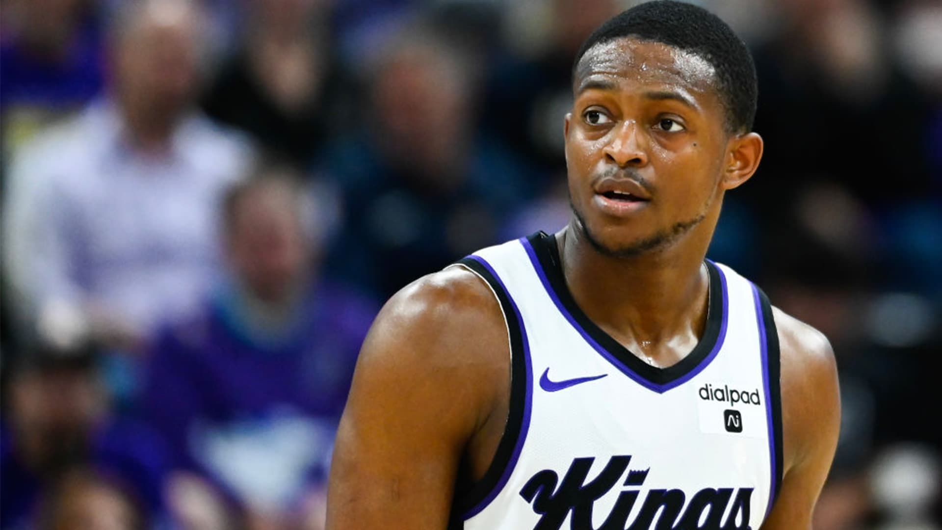 De'Aaron Fox Becomes The First NBA Player To Sign With Stephen Curry's Line At Under Armour De'Aaron Fox Becomes The First NBA Player To Sign With Stephen Curry's Line At Under Armour