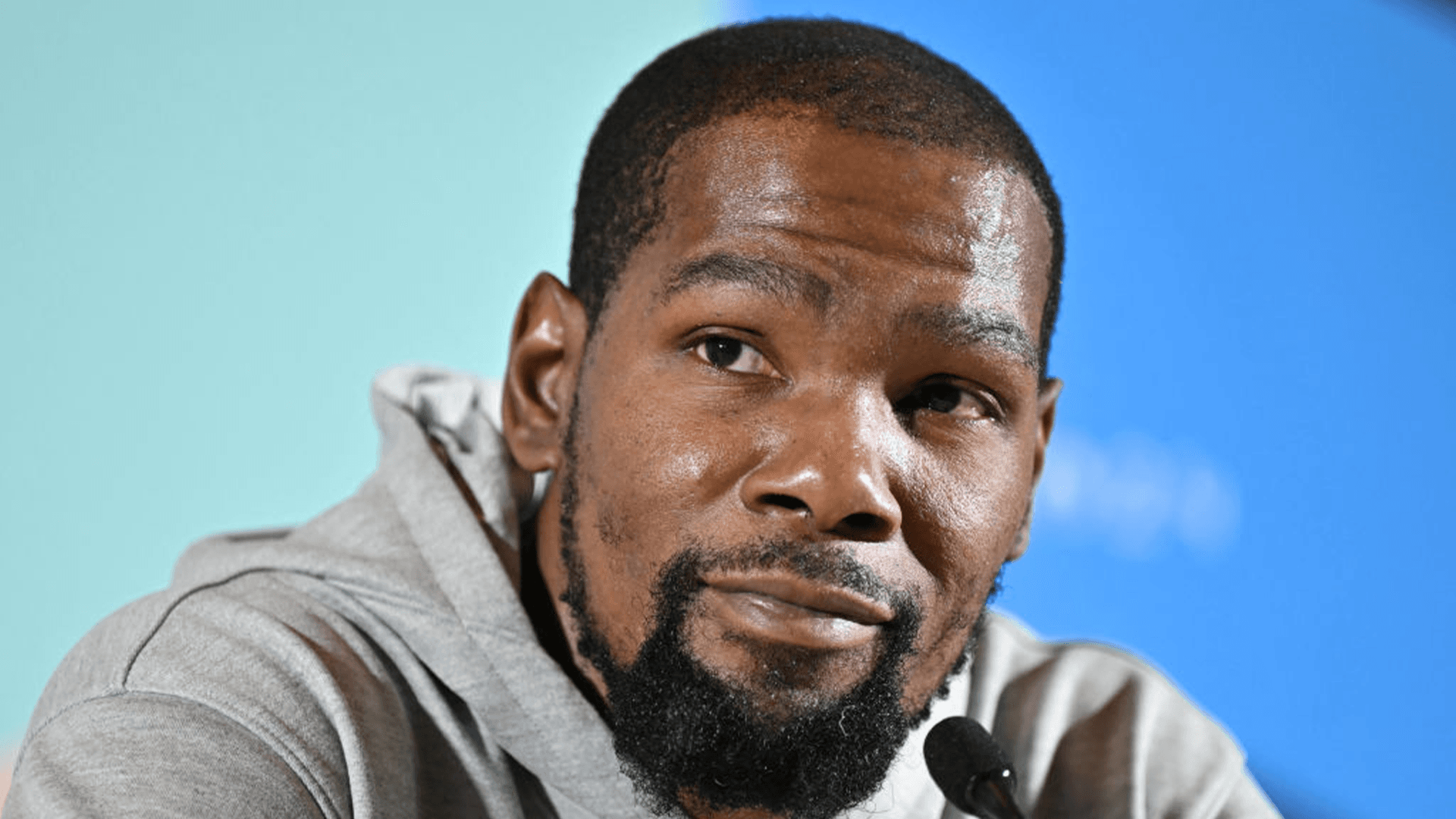 Following His Olympic Victory, Kevin Durant Acquires A Minority Stake In French Soccer Club Paris Saint-Germain Following His Olympic Victory, Kevin Durant Acquires A Minority Stake In French Soccer Club Paris Saint-Germain