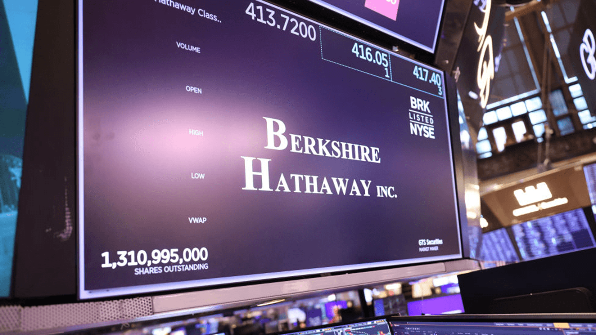 Warren Buffett’s Exit As CEO Triggers A 5% Decline In Berkshire Hathaway Stock Warren Buffett’s Exit As CEO Triggers A 5% Decline In Berkshire Hathaway Stock