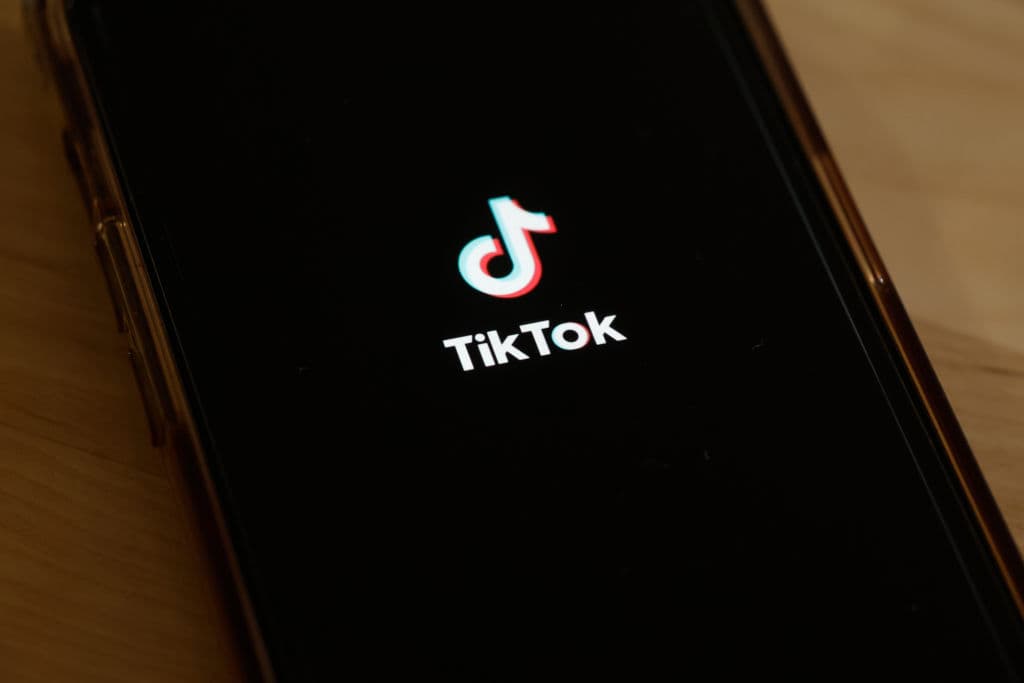 TikTok Adds Voice Notes And Media Sharing to DMs — Here’s What You Can Do Now