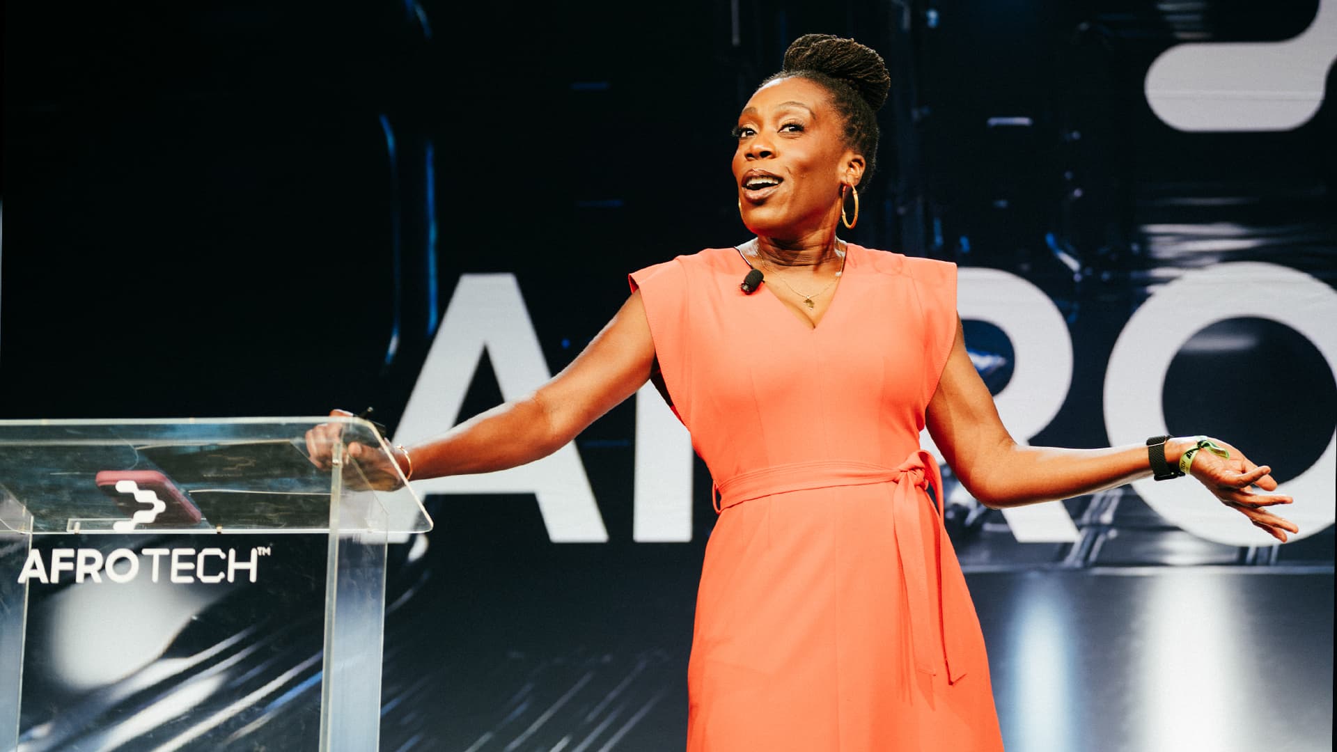 Expert Tiffany 'The Budgetnista' Aliche Says These 3 Steps Can Help You Develop Financial Literacy