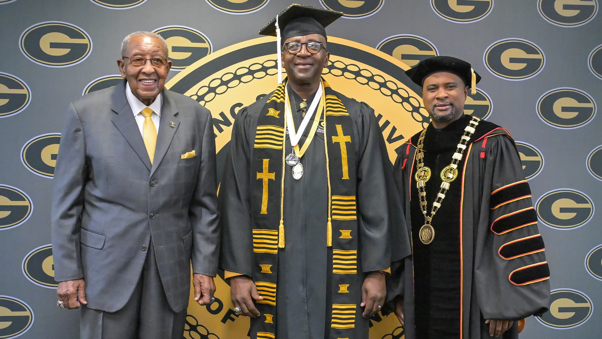 Former MLB Player Gary Eave 'Finishes Strong,' Earning A Bachelor's Degree From Grambling State University At 62 Years Old Former MLB Player Gary Eave 'Finishes Strong,' Earning A Bachelor's Degree From Grambling State University At 62 Years Old