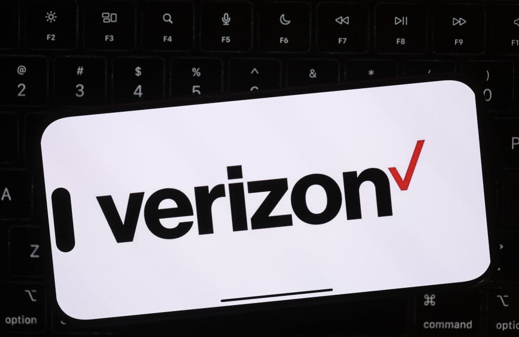 Verizon Offers $20 Credit For Outage That Impacted Nearly 2 Million Customers Verizon Offers $20 Credit For Outage That Impacted Nearly 2 Million Customers