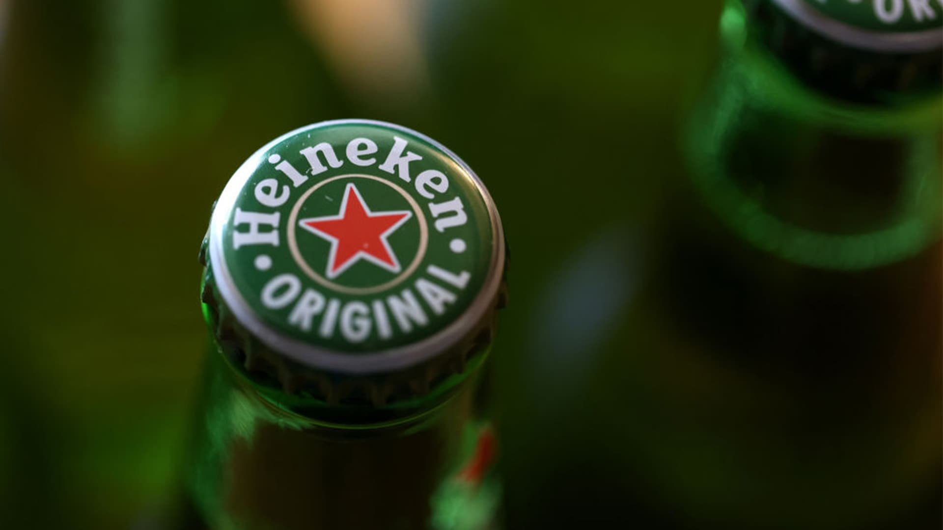 Heineken Joins Wave Of AI-Driven Layoffs With Plan To Cut 7% Of Workforce