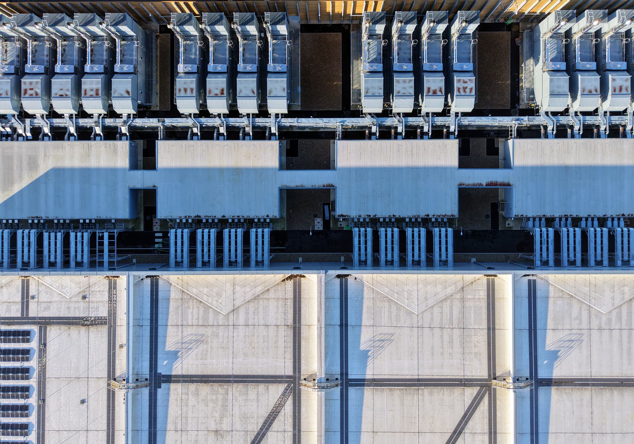 Data Centers Continue To Drain Water In Drought-Stricken US Communities Despite Pushback Data Centers Continue To Drain Water In Drought-Stricken US Communities Despite Pushback