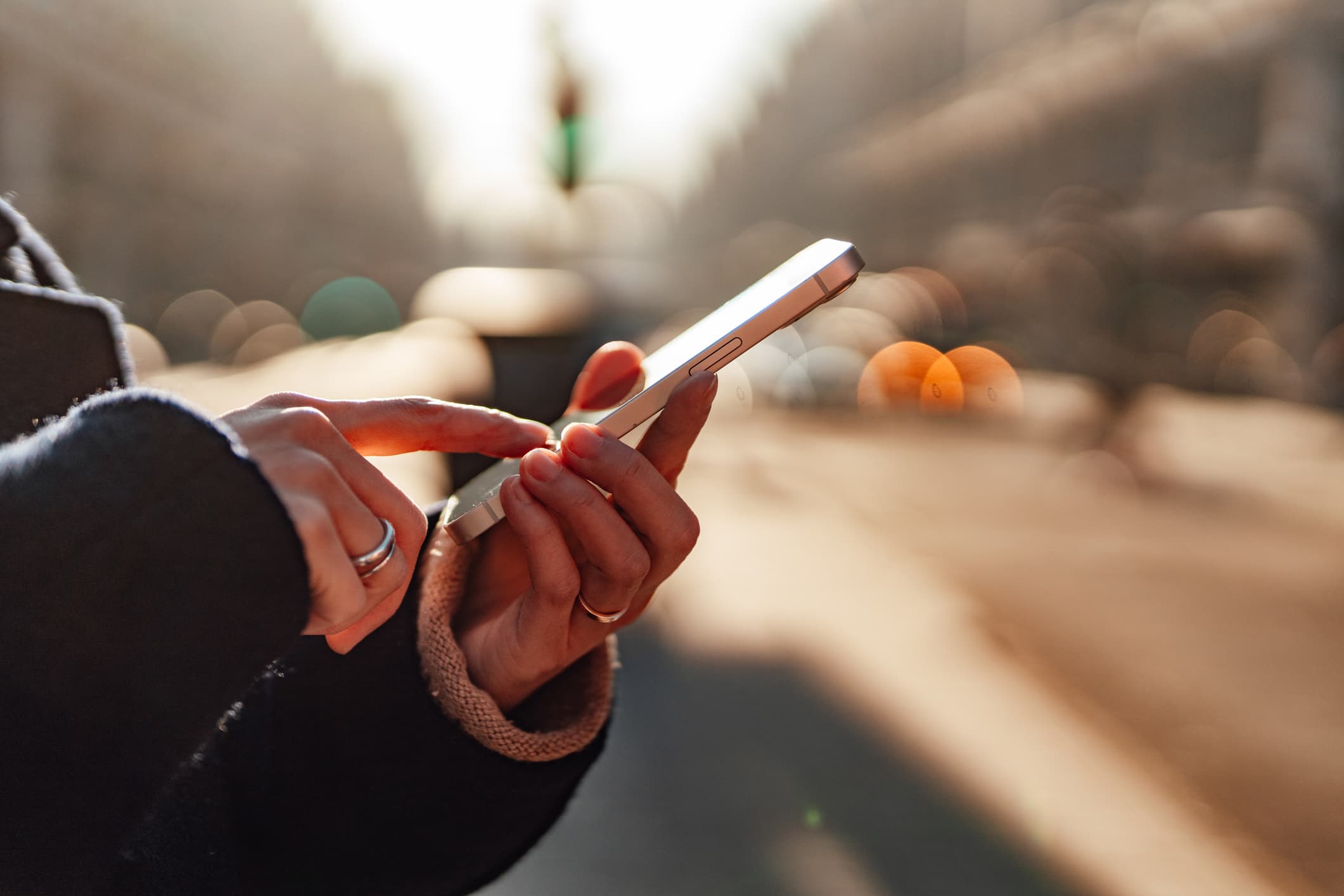 A Former Google Employee Created An 'AI' Chatbot As A Joke, Now People Really Want In