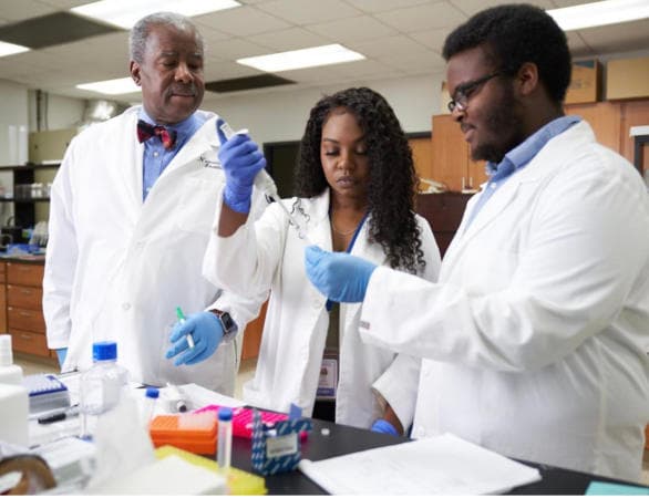 Morehouse School of Medicine Awarded $40M Grant to Fight COVID-19 in Black Communities Morehouse School of Medicine Awarded $40M Grant to Fight COVID-19 in Black Communities