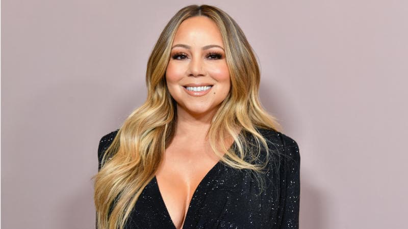 Mariah Carey's 'Queen Of Christmas' Trademark Leads To Fellow Singers Getting Their Lawyers Involved Mariah Carey's 'Queen Of Christmas' Trademark Leads To Fellow Singers Getting Their Lawyers Involved