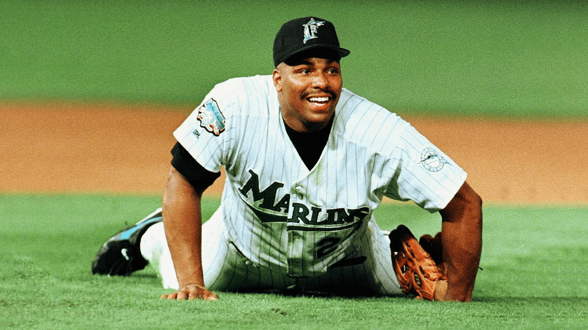 MLB Player Bobby Bonilla Retired In 2001, But The New York Mets Still Pay Him $1.2M Every Year MLB Player Bobby Bonilla Retired In 2001, But The New York Mets Still Pay Him $1.2M Every Year