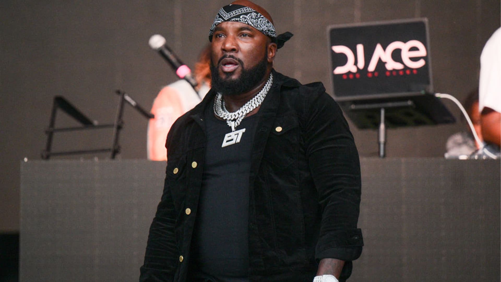 Jeezy Recalls Reactions To Him Leaving The Streets For A Rap Career — 'It Was So Funny To People' Jeezy Recalls Reactions To Him Leaving The Streets For A Rap Career — 'It Was So Funny To People'