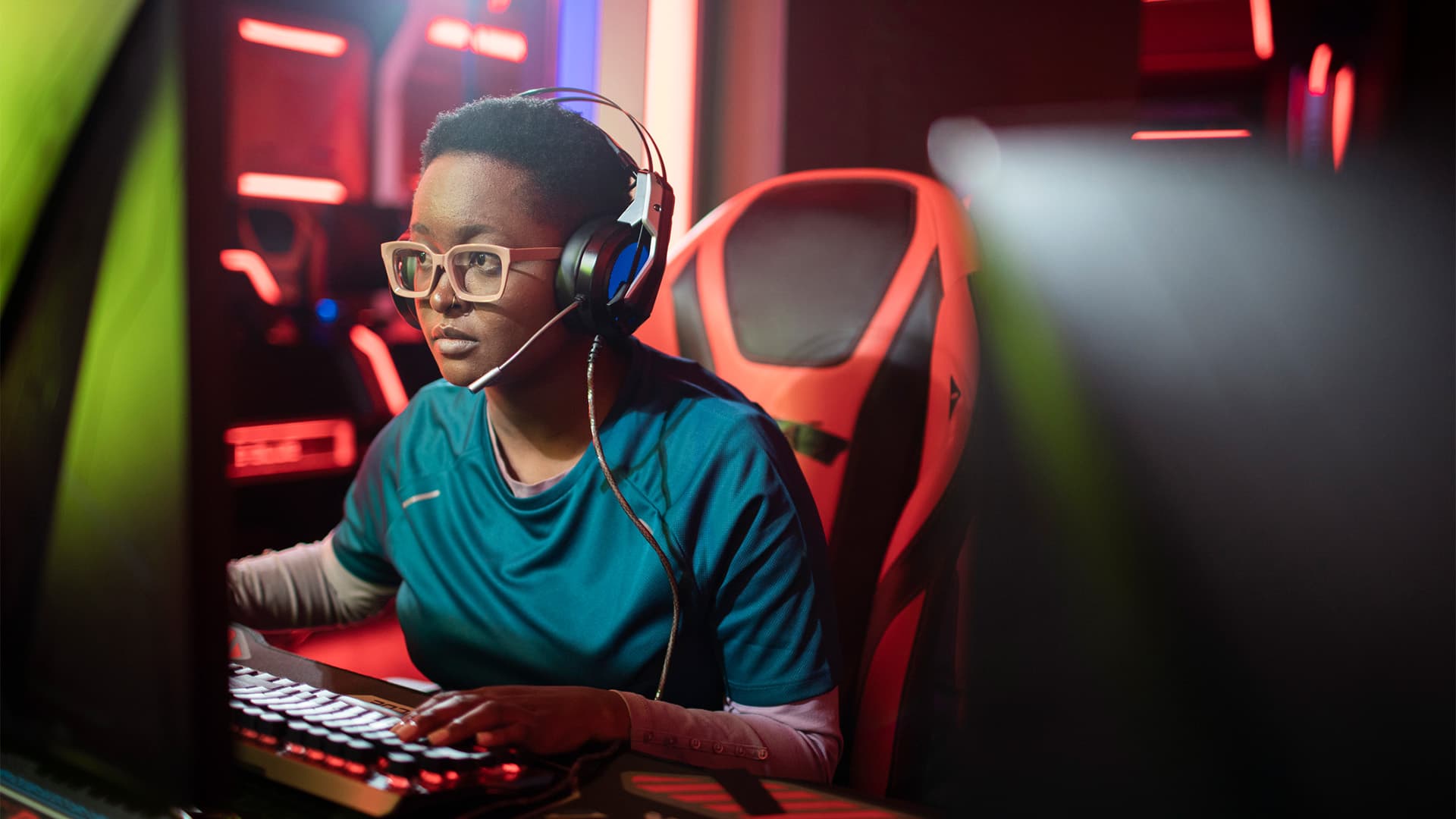 5 Black Women Gamers Who Are Using Their Platforms To Create Safe Spaces Online For Their Communities 5 Black Women Gamers Who Are Using Their Platforms To Create Safe Spaces Online For Their Communities