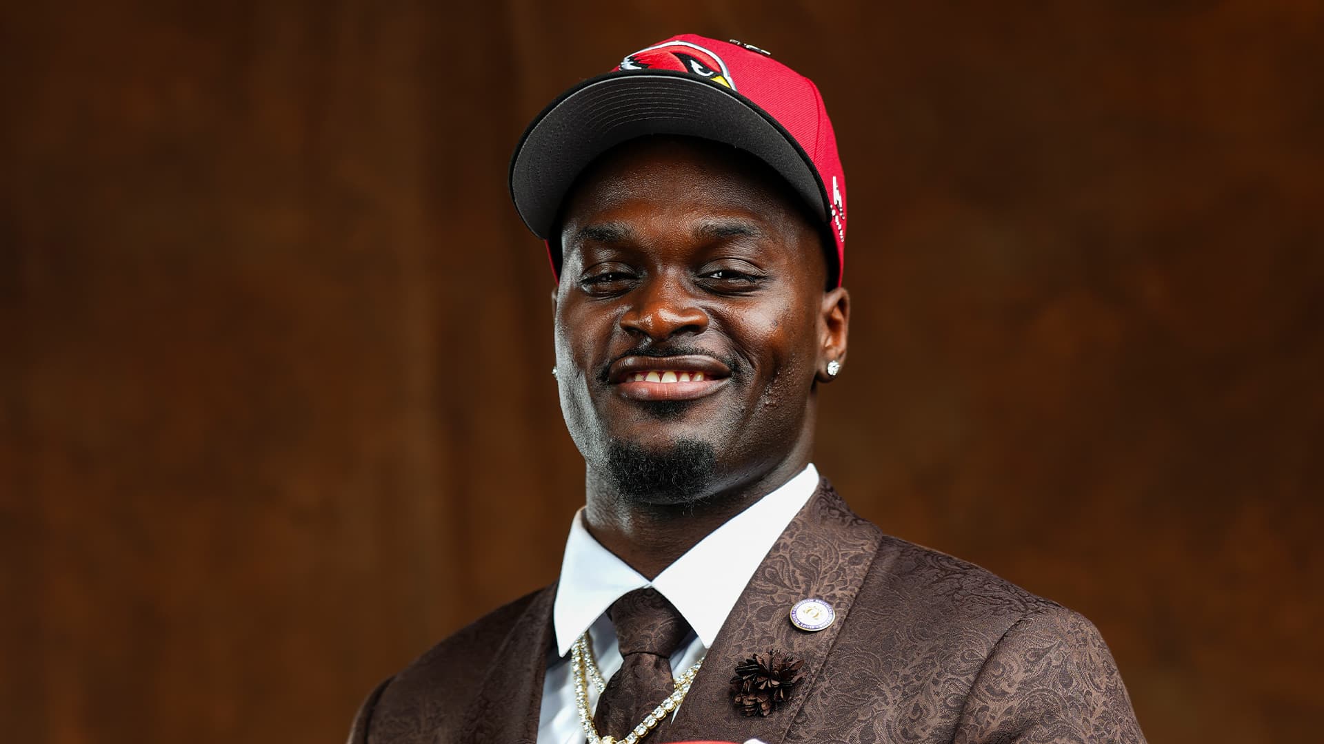 Jeremiyah Love Doesn't Plan On Spending His $53.9M NFL Rookie Contract Because He Was Already Well Off Thanks To NIL Deals Jeremiyah Love Doesn't Plan On Spending His $53.9M NFL Rookie Contract Because He Was Already Well Off Thanks To NIL Deals